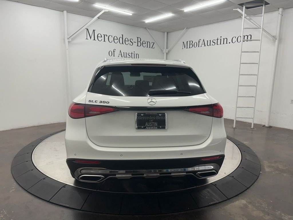 Used 2026 White Mercedes-Benz GLC 300 image 6