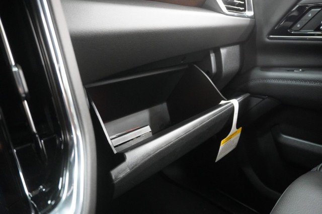 2026 GMC Yukon XL Denali - Photo 40