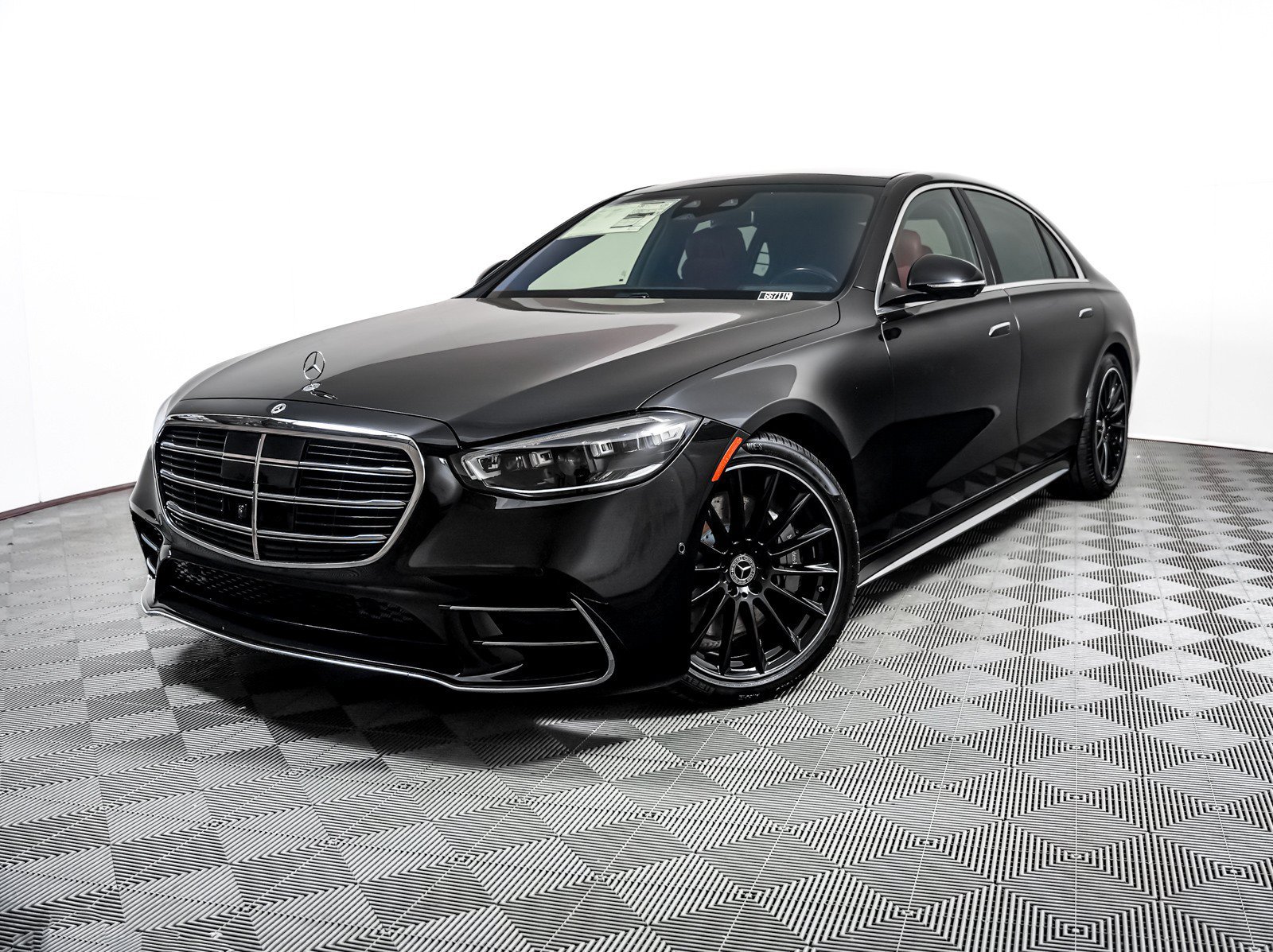 2026 Mercedes-Benz S-Class S 580 4MATIC's photo
