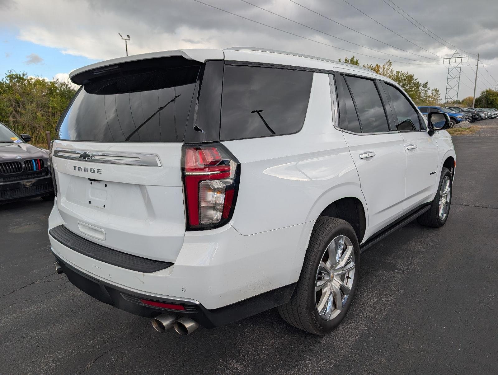 Used 2023 Summit White Chevrolet High Country image 7