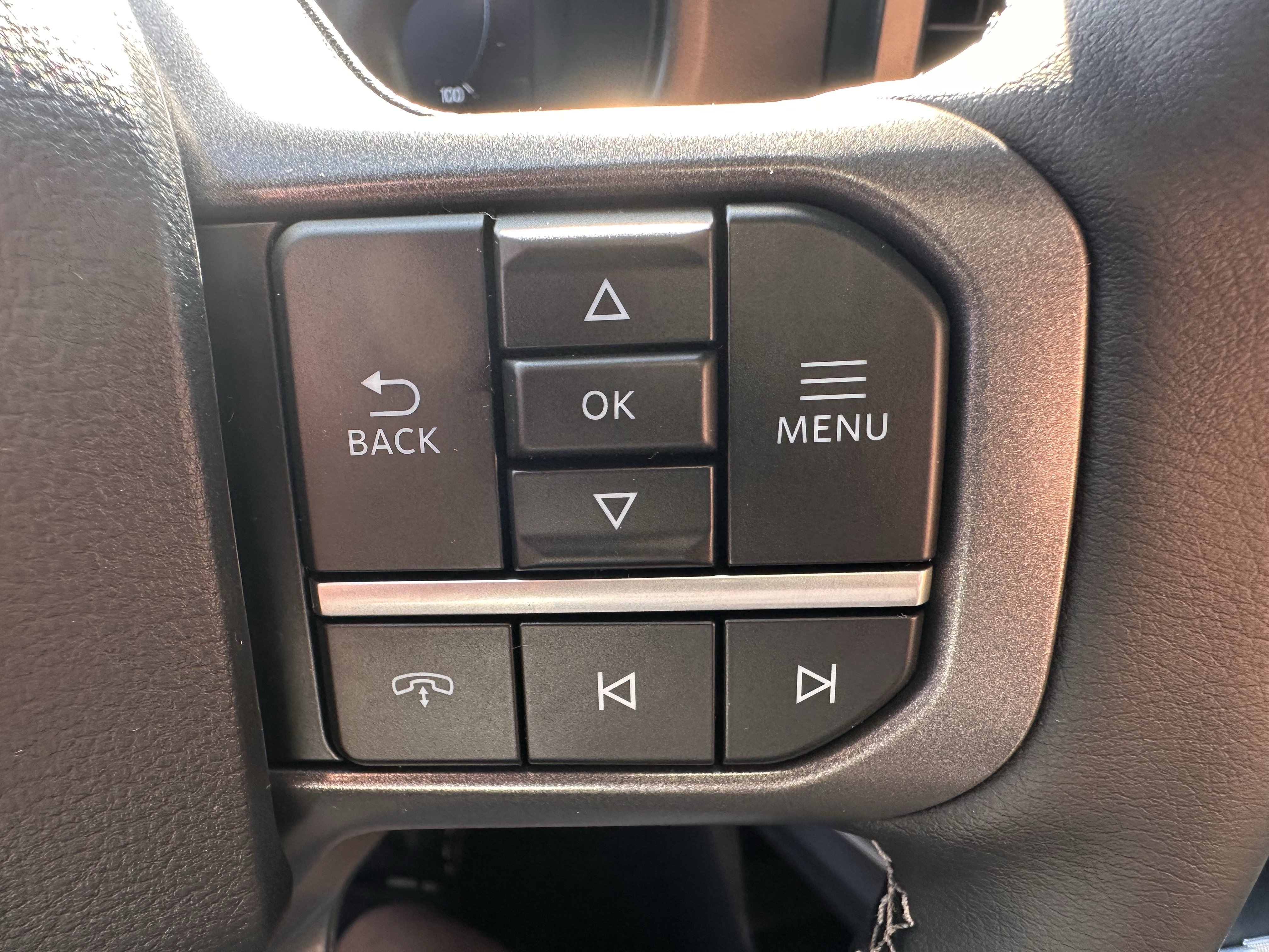 New 2026 Oxford White Ford F-250® Lariat® image 23