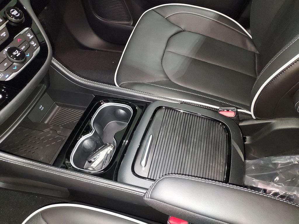 2026 Chrysler Pacifica Limited - Photo 27