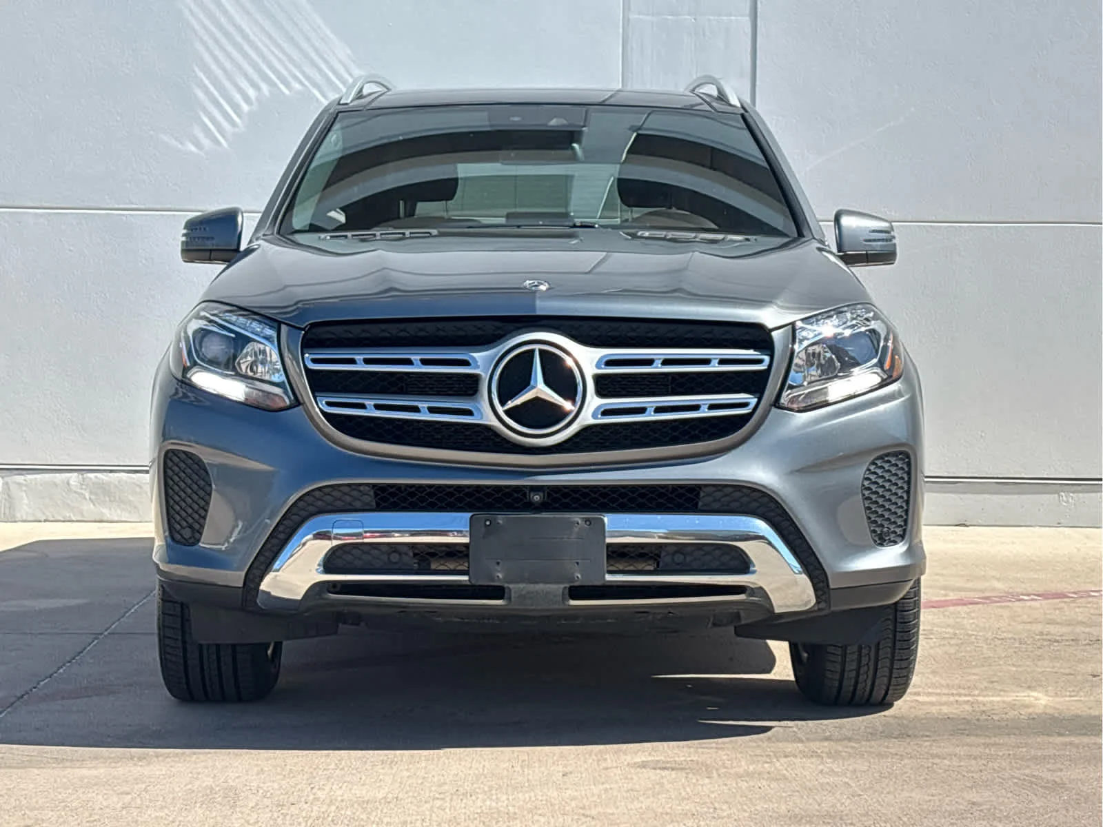 Used 2019  Mercedes-Benz GLS 450 image 2