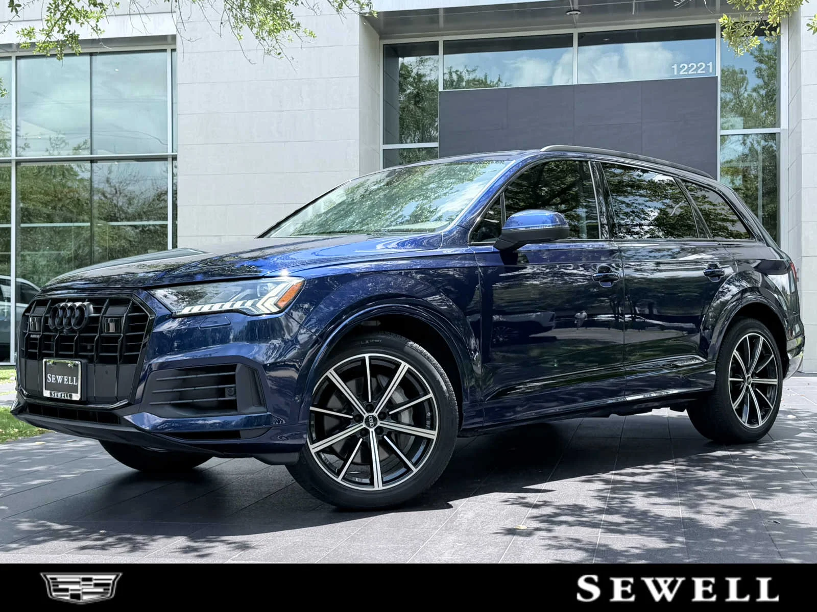 2023 Audi Q7 55 Premium Plus quattro Tiptronic's photo
