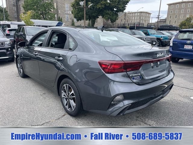 2024 Kia Forte LXS - Photo 7