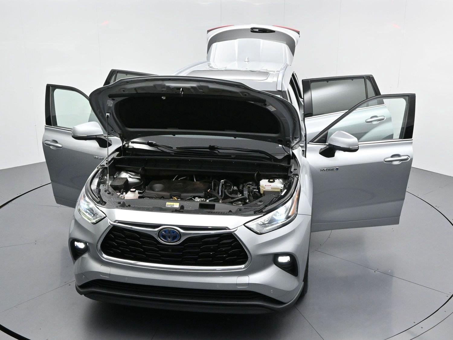 Used 2021 Celestial Silver Metallic Toyota Limited image 50