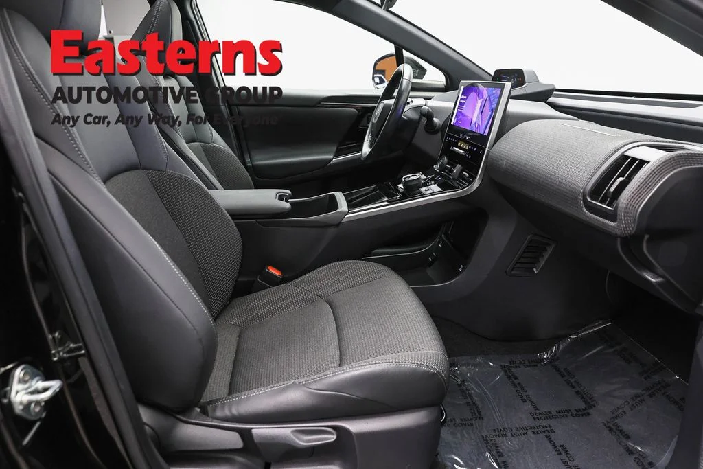 Used 2023 Black Toyota XLE image 23
