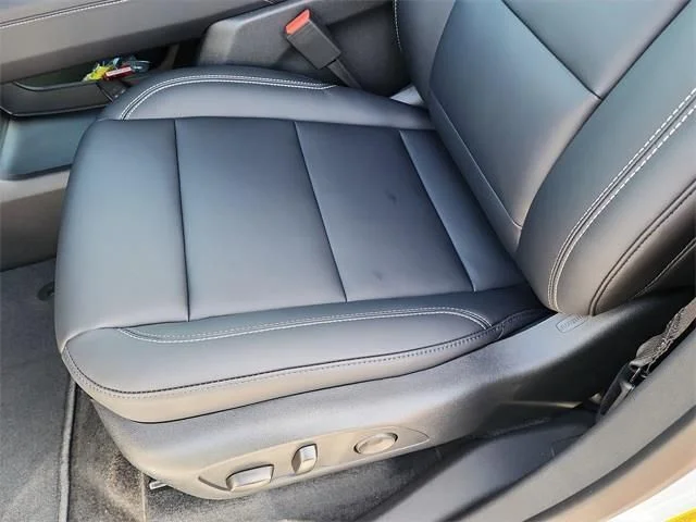 2026 GMC Acadia Elevation - Photo 14