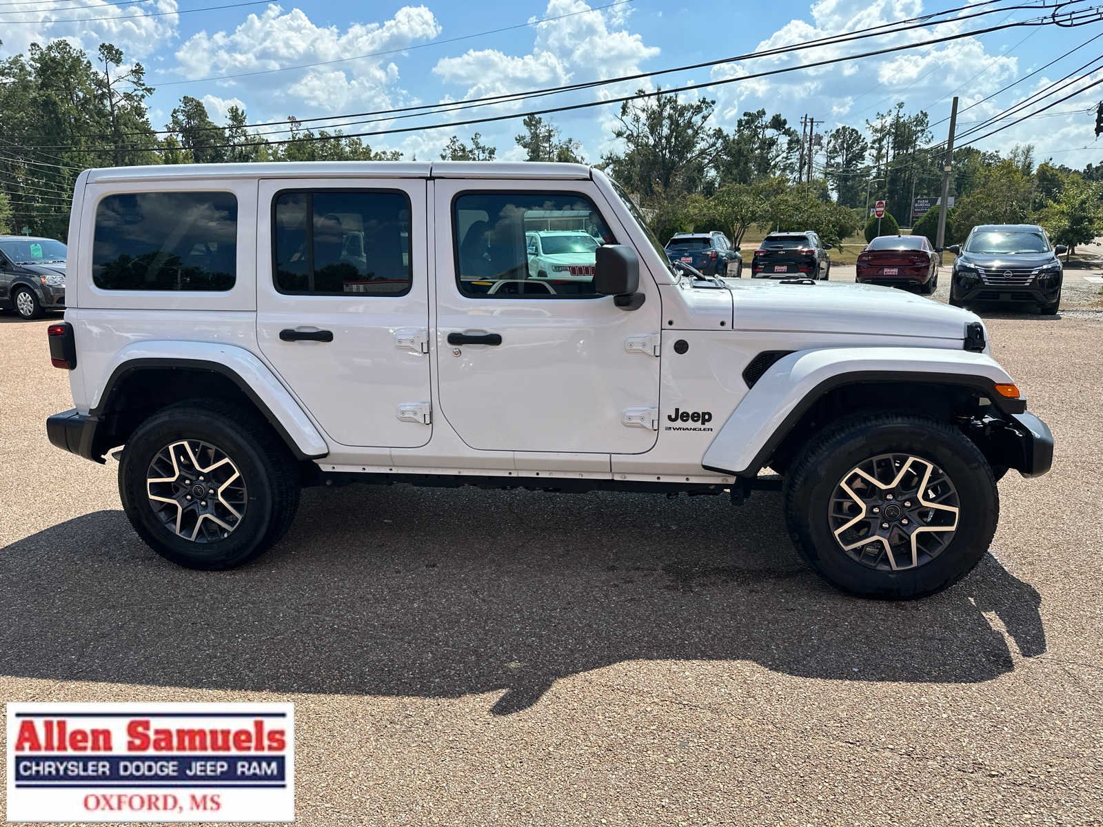 Certified Used 2025 Bright White Clearcoat Jeep Sahara image 3