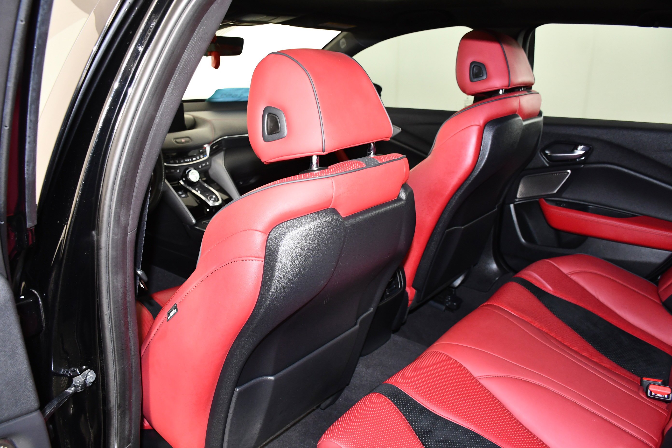 Used 2023 Majestic Black Pearl Acura w/A-Spec Package image 47