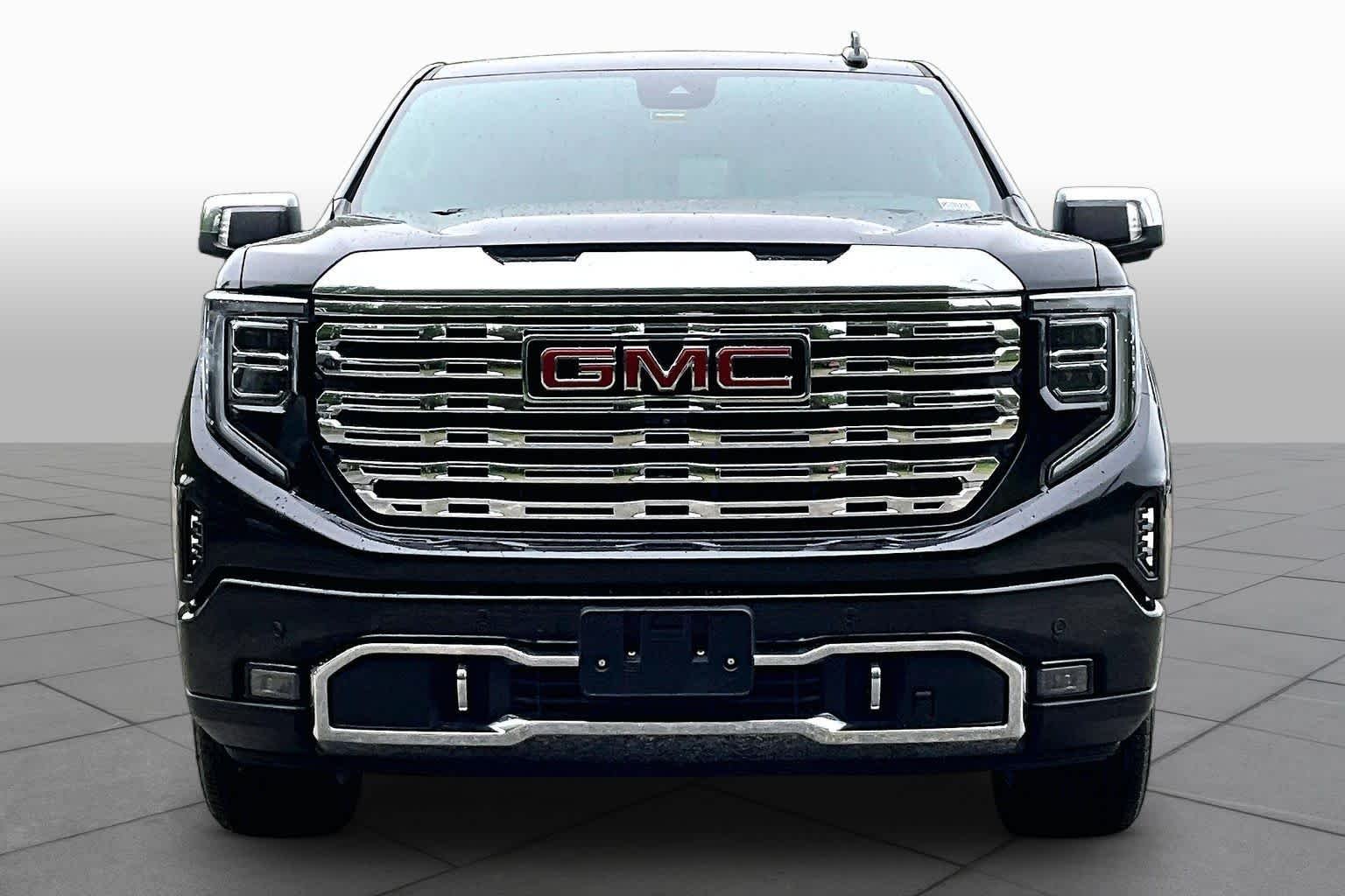 Certified Used 2023 Onyx Black GMC Denali image 4
