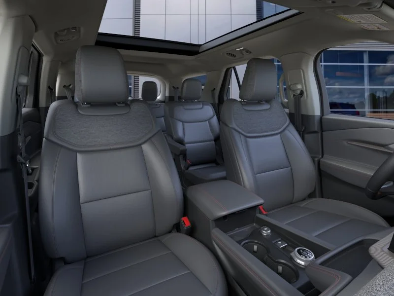 2026 Ford Explorer Active - Photo 10