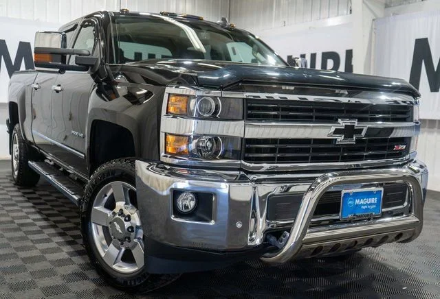2017 Chevrolet Silverado HD LTZ 4WD Crew Cab Standard Box's photo