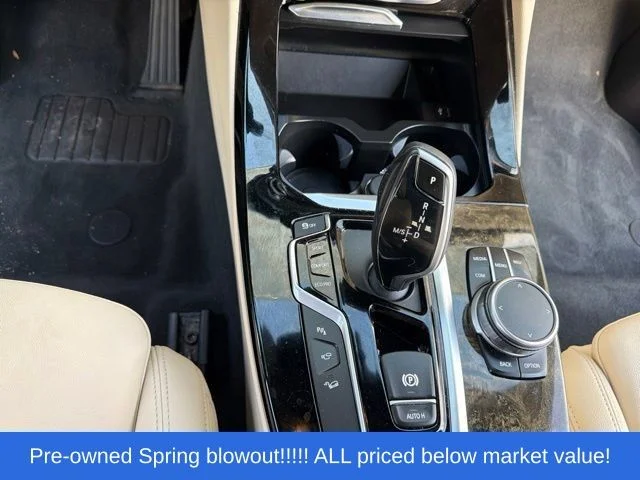 Used 2020 Black BMW xDrive30i image 15