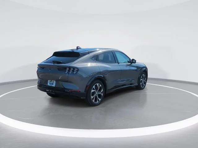 Used 2023 Gray Ford Premium image 7