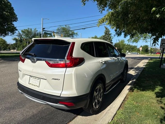 Used 2018 White Honda EX-L image 9