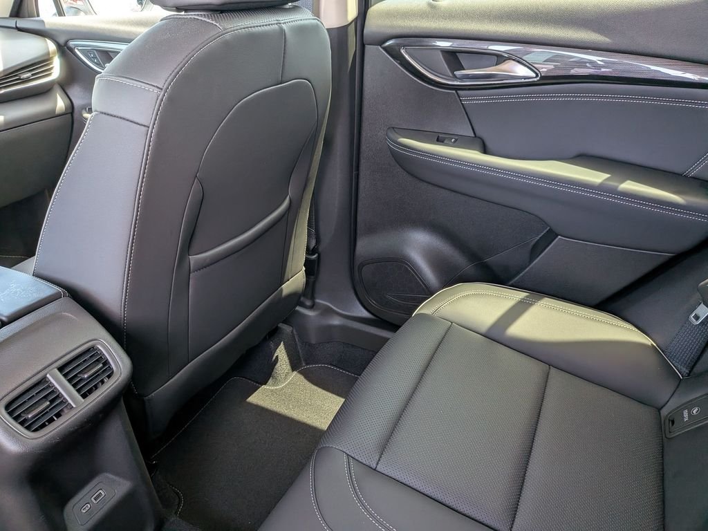 Used 2023 Red Buick Essence image 34