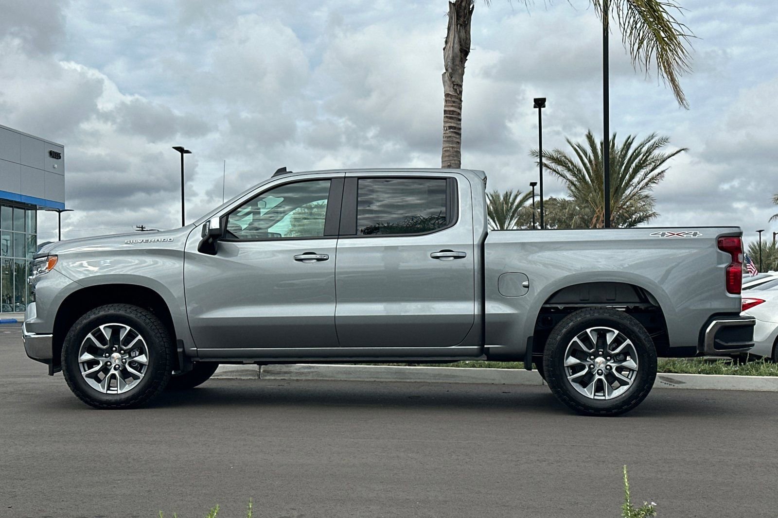 2026 Chevrolet Silverado 1500 LT - Photo 7