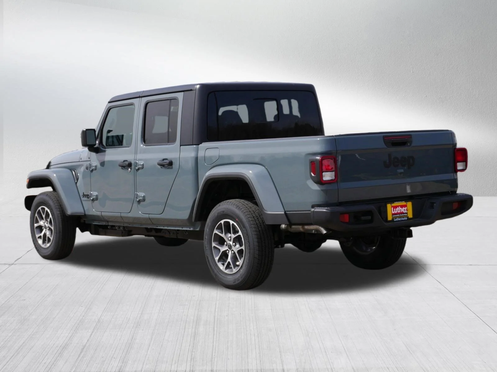New 2026 Anvil Clear-Coat Exterior Paint Jeep Sport S image 3