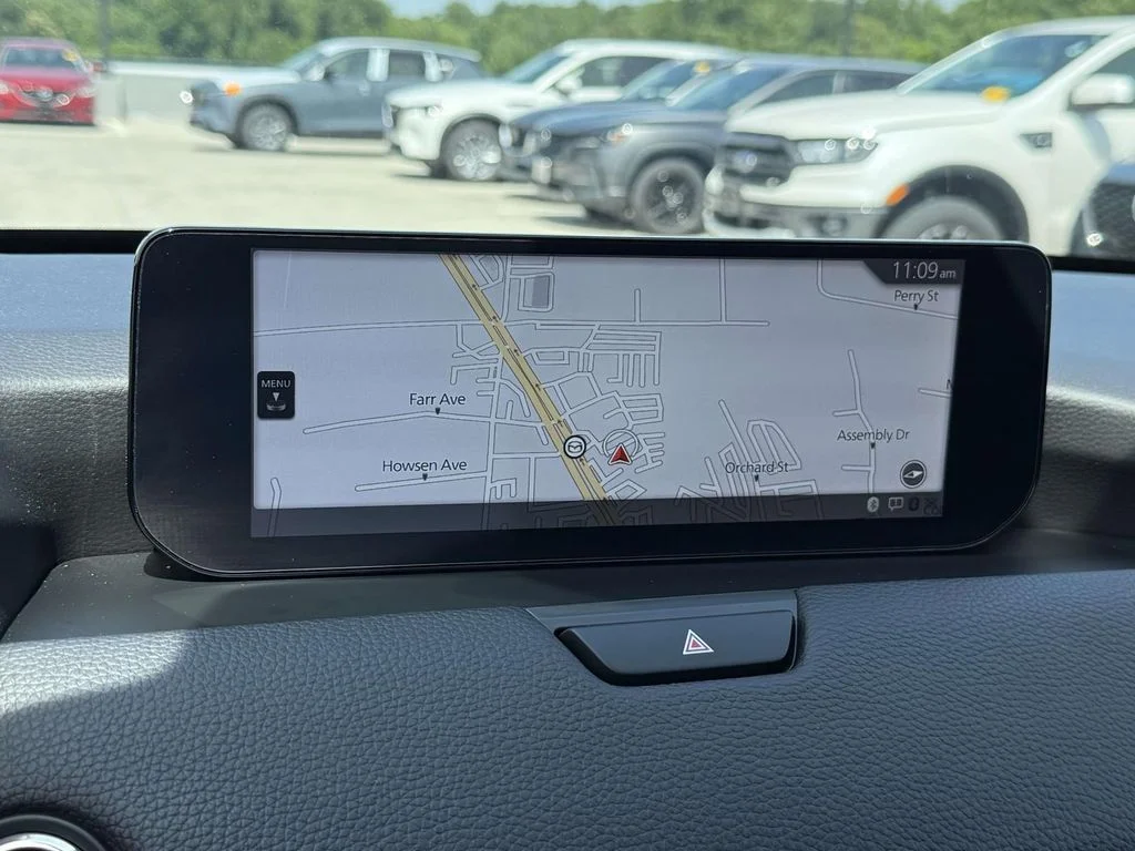 Used 2024 Silver Mazda Preferred image 3