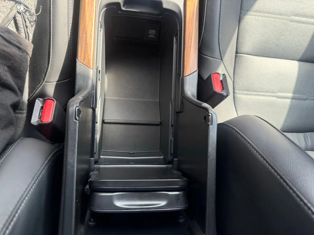 Certified Used 2020 White Honda Touring image 30