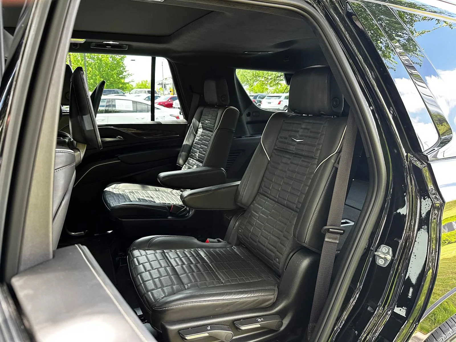 Certified Used 2024 Black Raven Cadillac Sport Platinum image 24