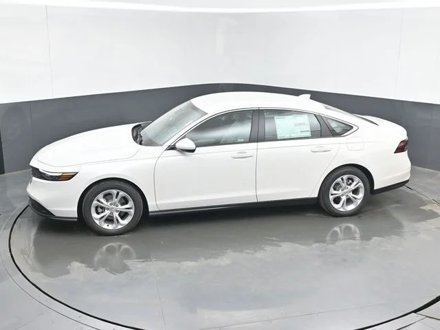 New 2026 Platinum White Pearl Honda LX image 35