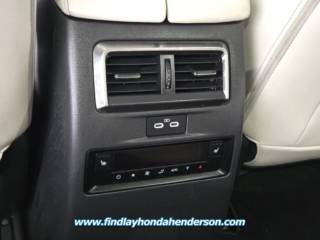 Used 2024 White Mazda 3.3 Turbo Premium Plus image 20