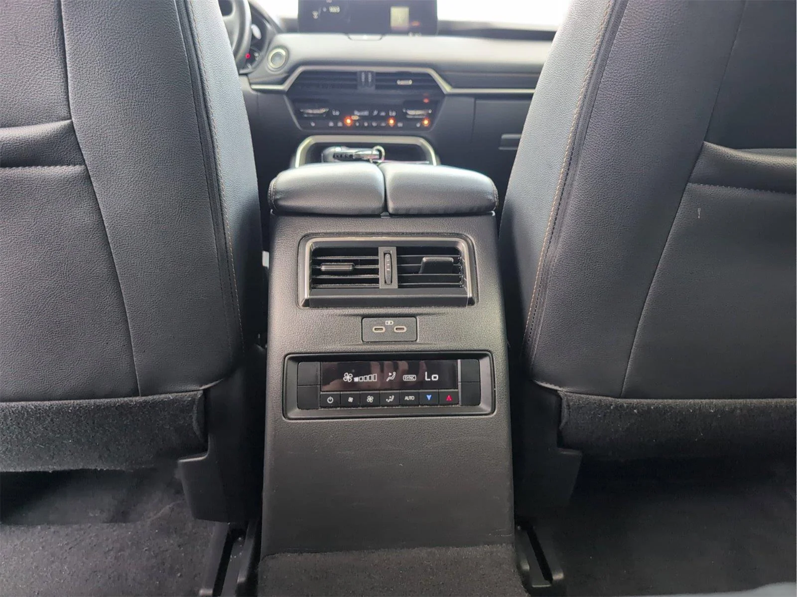Used 2024 Rhodium White Premium Mazda 3.3 Turbo Preferred Plus image 33