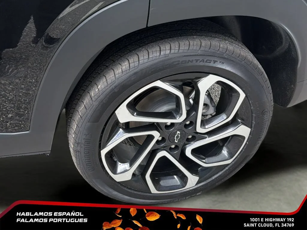 Used 2025 Mosaic Black Metallic Chevrolet 2RS image 11