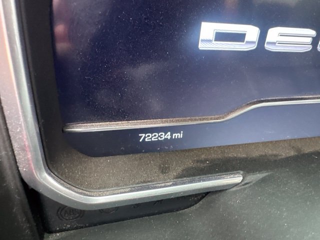 Used 2024 Silver GMC Denali image 2