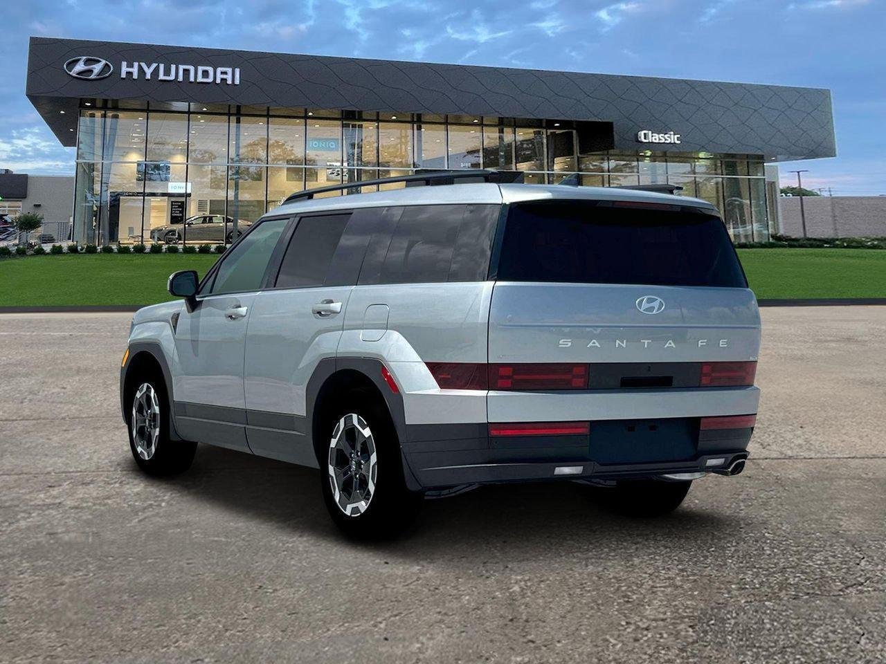 New 2026 Shimmering Silver Metallic Hyundai SEL image 5