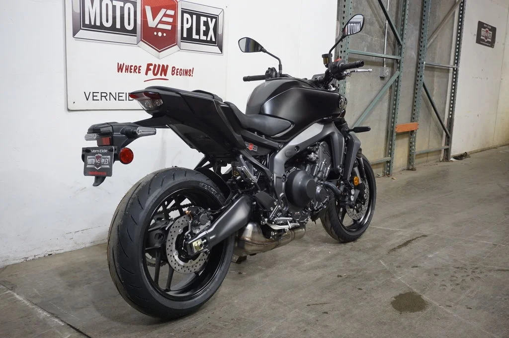 New 2026 Matte Raven Black Yamaha 09 image 3