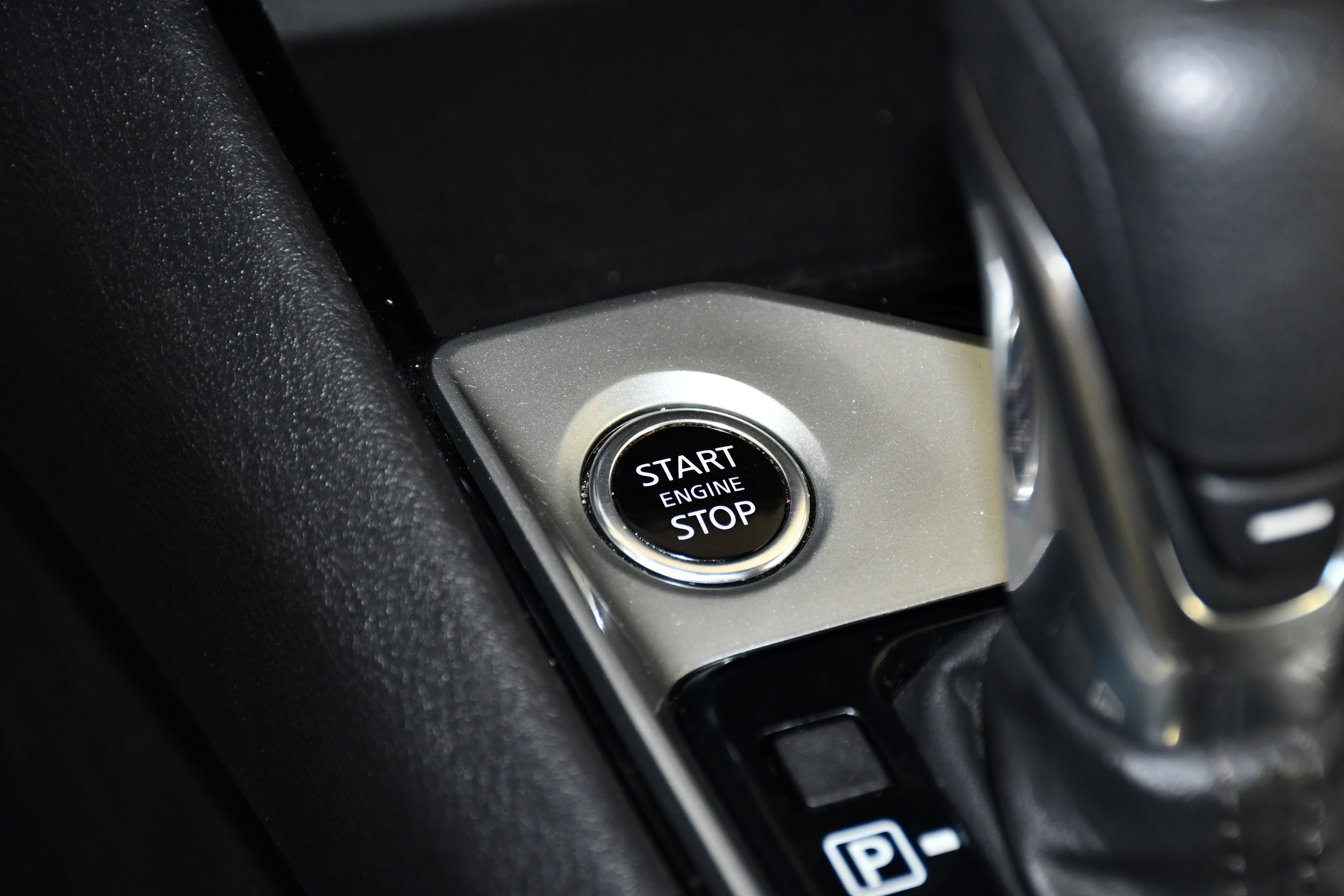 Used 2024 Gun Metallic Nissan 2.5 SV image 25