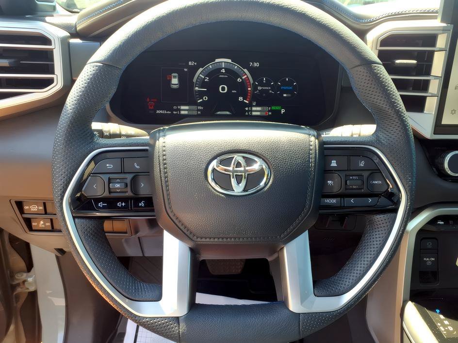 Used 2024 Lunar Toyota Platinum image 24