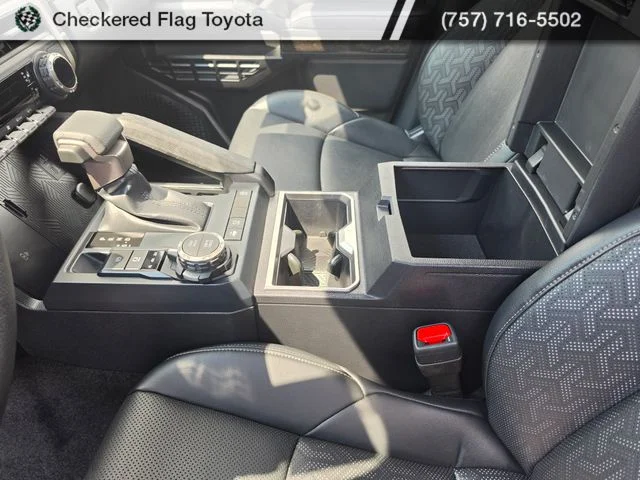 2025 Toyota Tacoma Limited - Photo 25