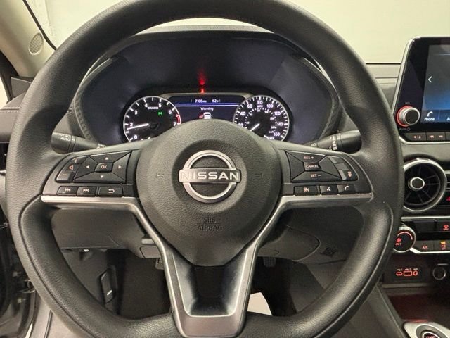 Used 2024 Gray Nissan SV image 16