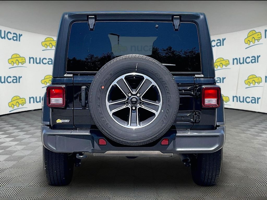 Used 2023 Black Clearcoat Jeep Sahara image 5