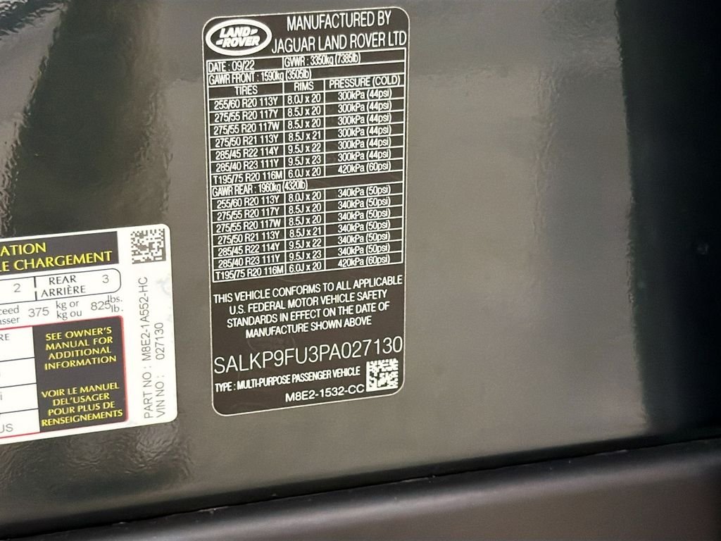 Used 2023 Green Land Rover SE image 35