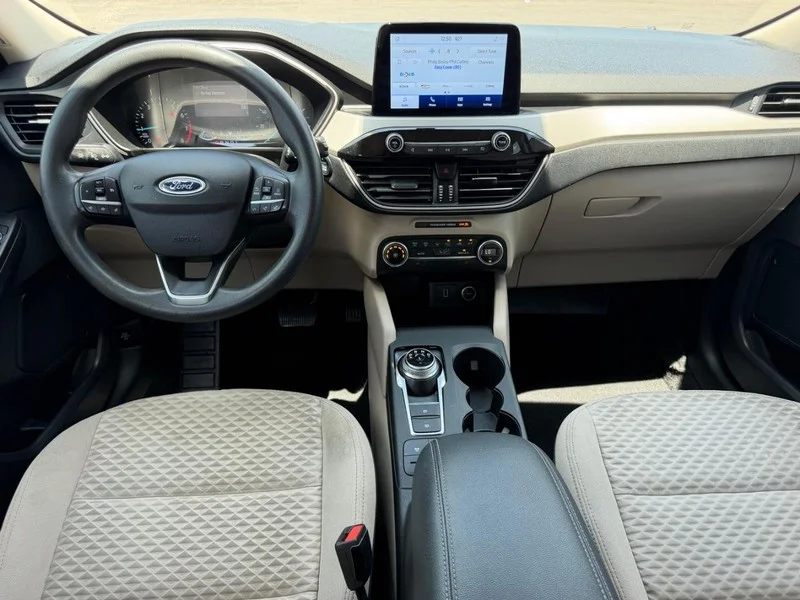 Certified Used 2020 Oxford White Ford SE image 10