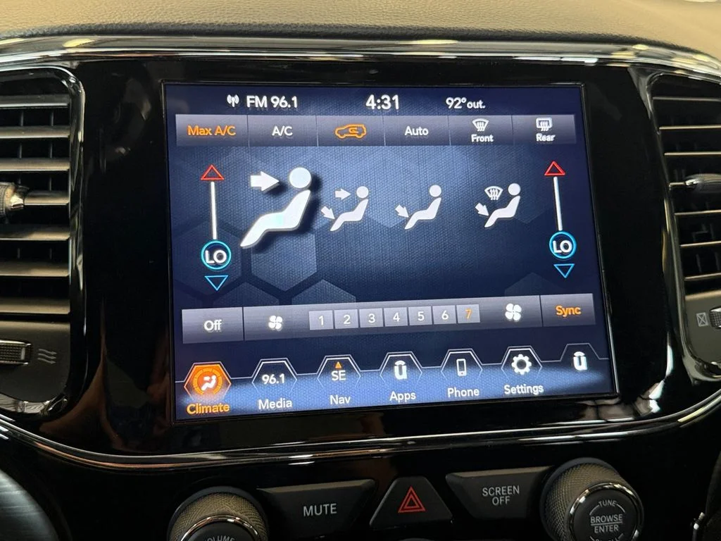 Used 2019 Gray Jeep Laredo E image 21