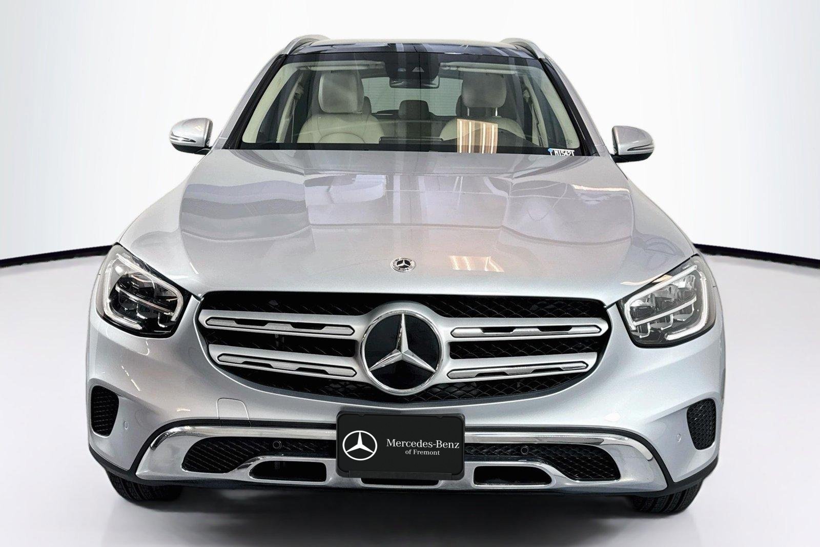 Used 2022 Cirrus Silver Metallic Mercedes-Benz GLC 300 image 2