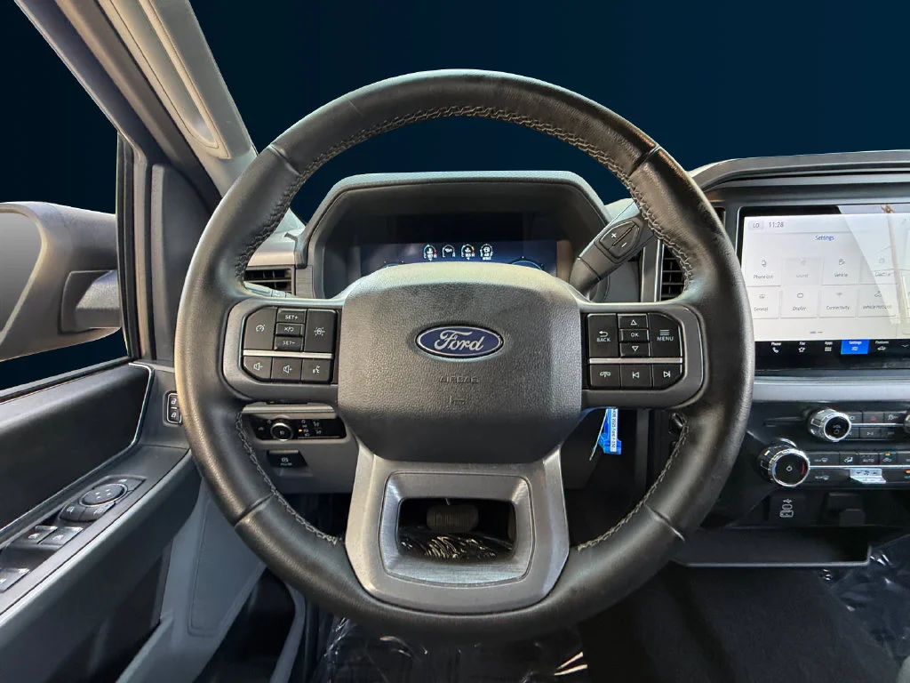 Used 2025 Black Ford XLT image 13