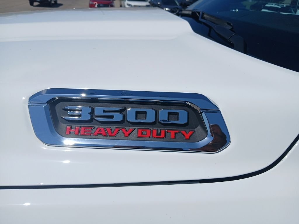 2026 RAM 3500 Tradesman - Photo 12