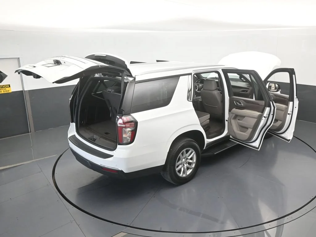 Used 2024 Summit White Chevrolet LT image 66