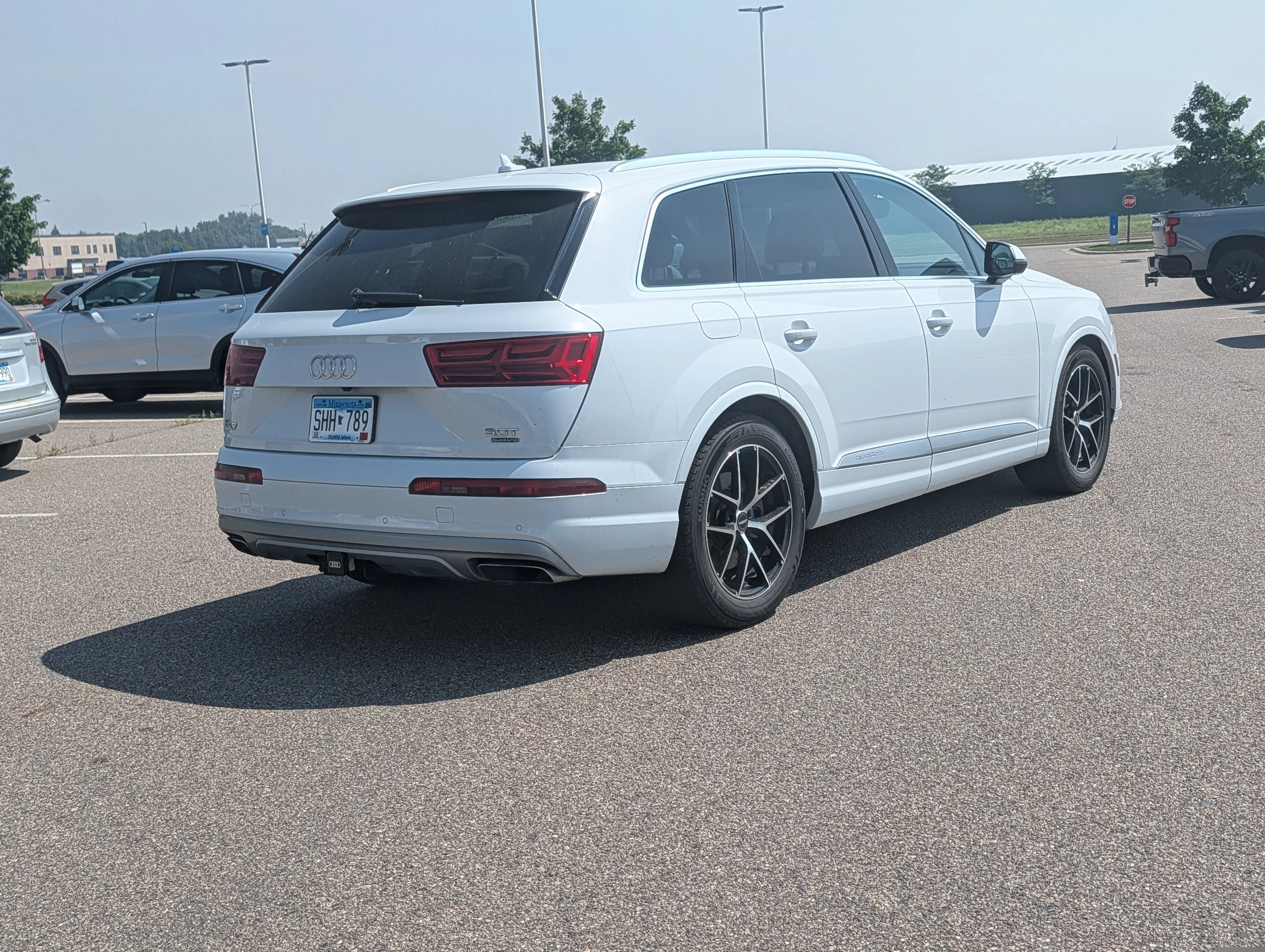 Used 2017 Tofana White Crystal Effect Audi Prestige image 4