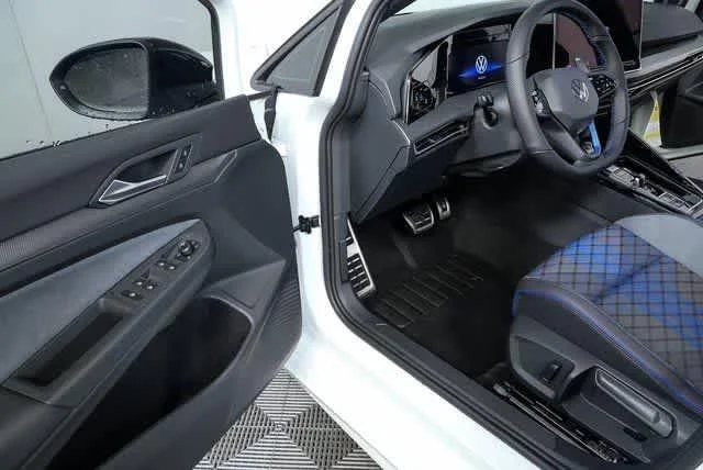 New 2026 Pure White Volkswagen  image 7