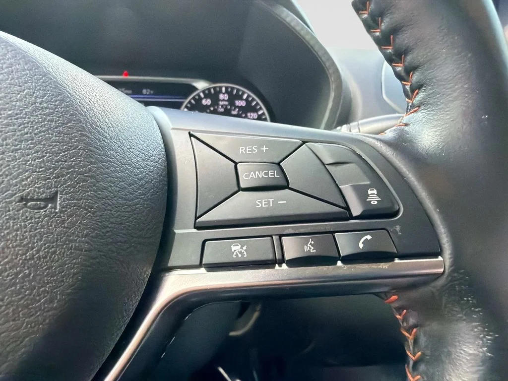 Used 2023 White Nissan SR image 28