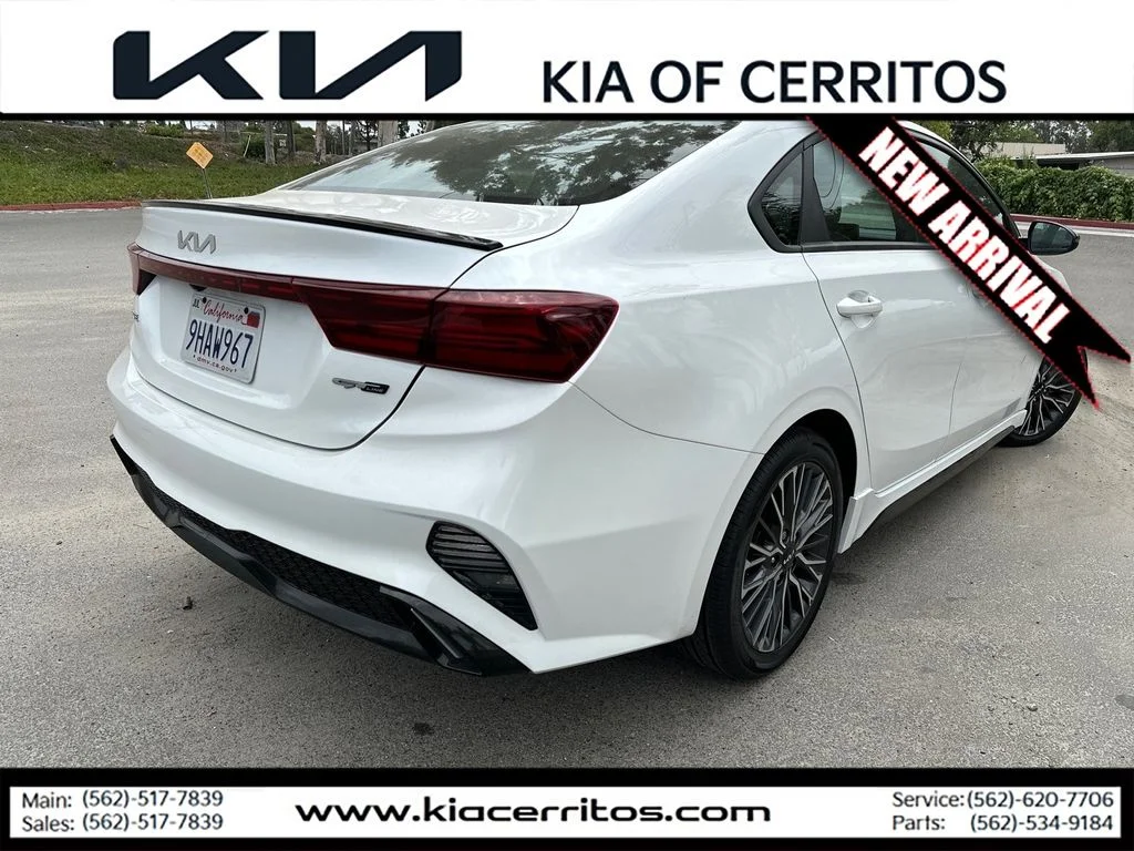 Certified Used 2023 White Kia GT-Line image 5