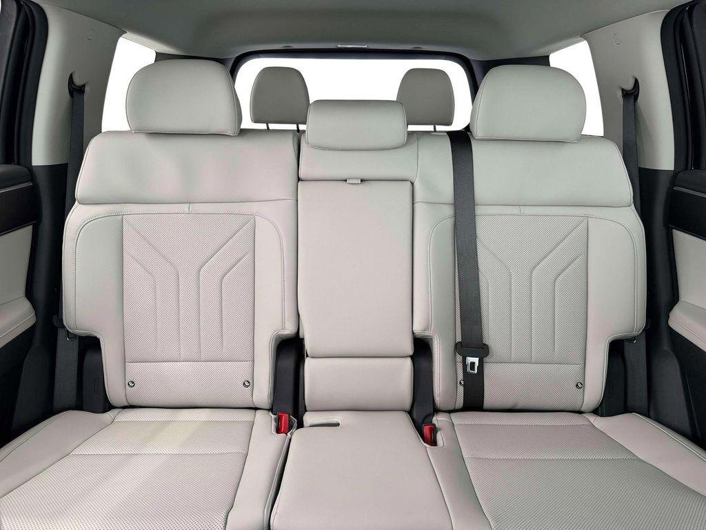 2026 Hyundai Santa Fe SEL - Photo 16